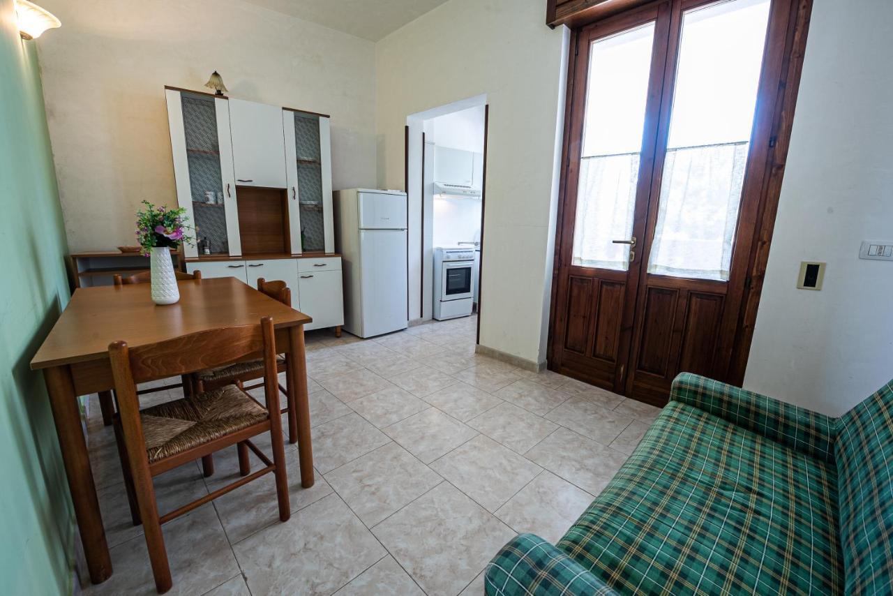 Апартаменты Mancaversa Gallipoli Casa Vacanza Stefania Марина-ди-Манкаверса Экстерьер фото