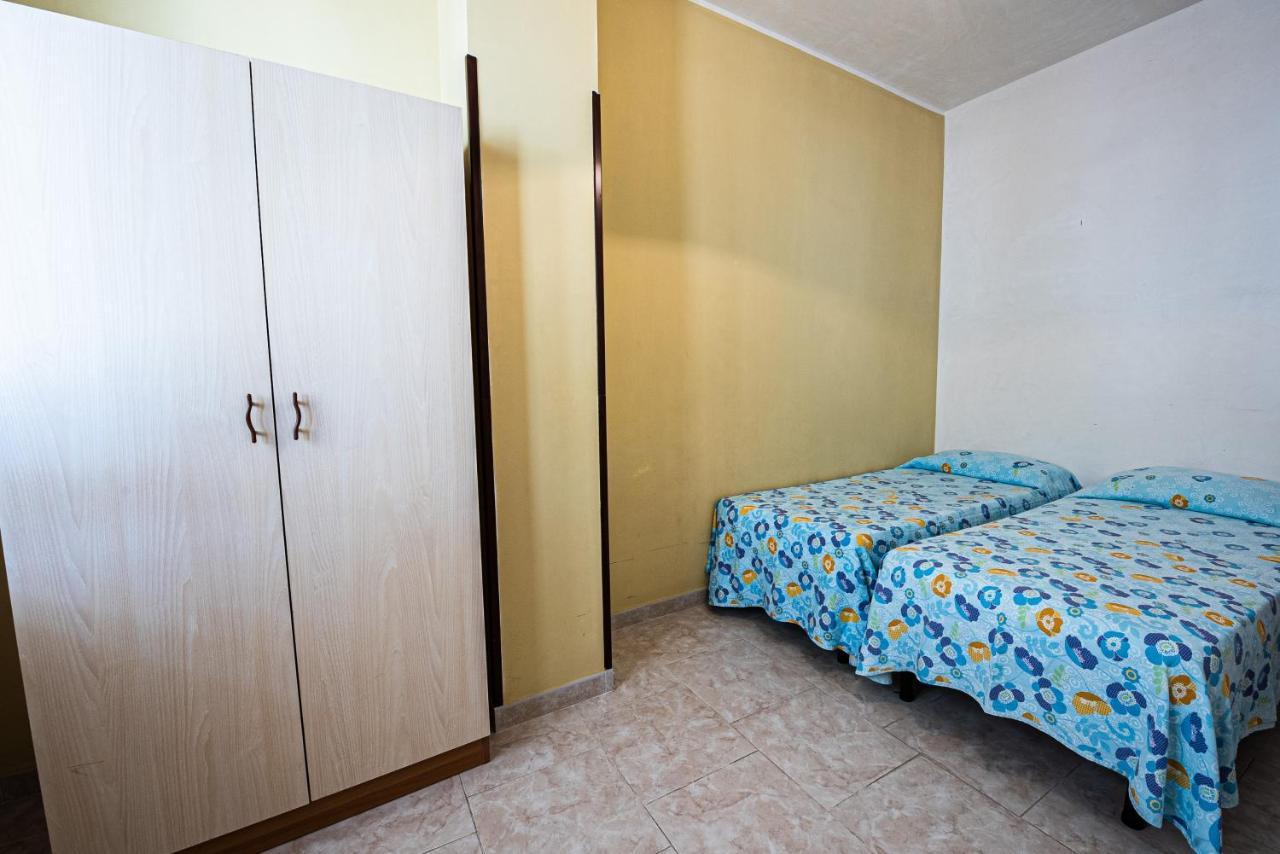 Апартаменты Mancaversa Gallipoli Casa Vacanza Stefania Марина-ди-Манкаверса Экстерьер фото