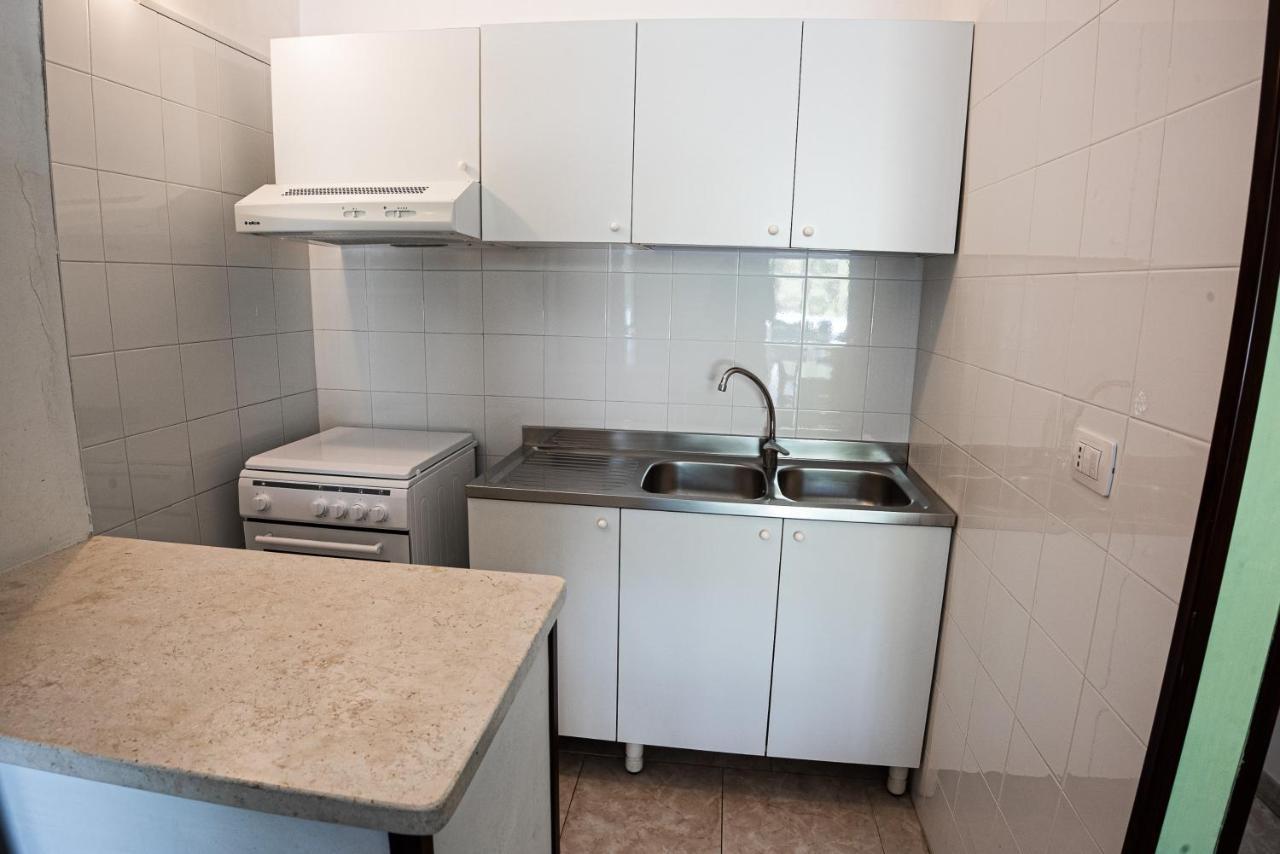 Апартаменты Mancaversa Gallipoli Casa Vacanza Stefania Марина-ди-Манкаверса Экстерьер фото