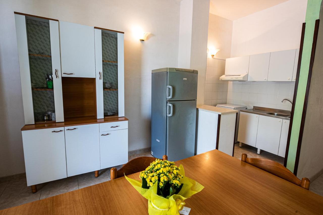 Апартаменты Mancaversa Gallipoli Casa Vacanza Stefania Марина-ди-Манкаверса Экстерьер фото